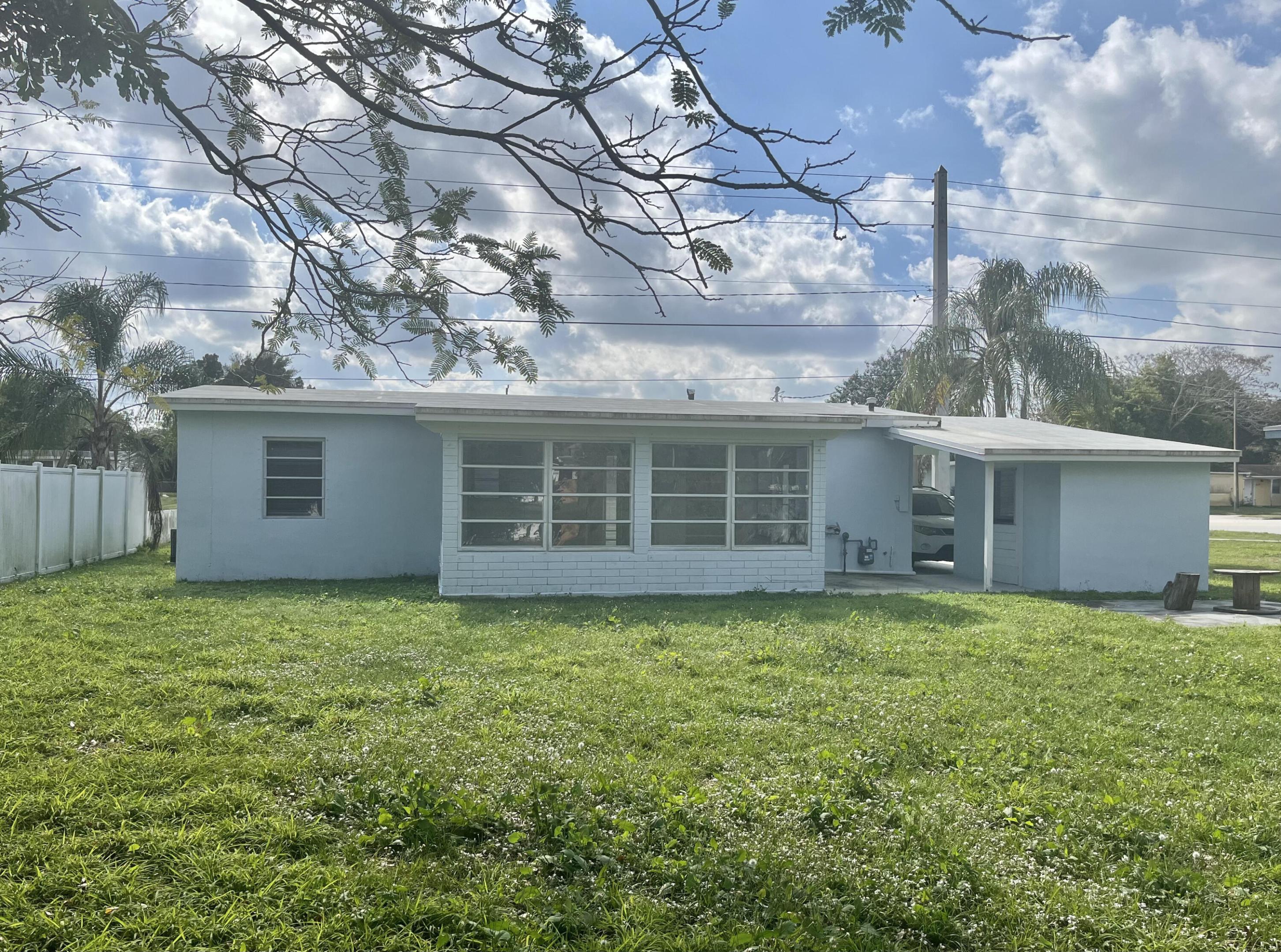 RIVER PARK UNIT 5 - Residential Lease