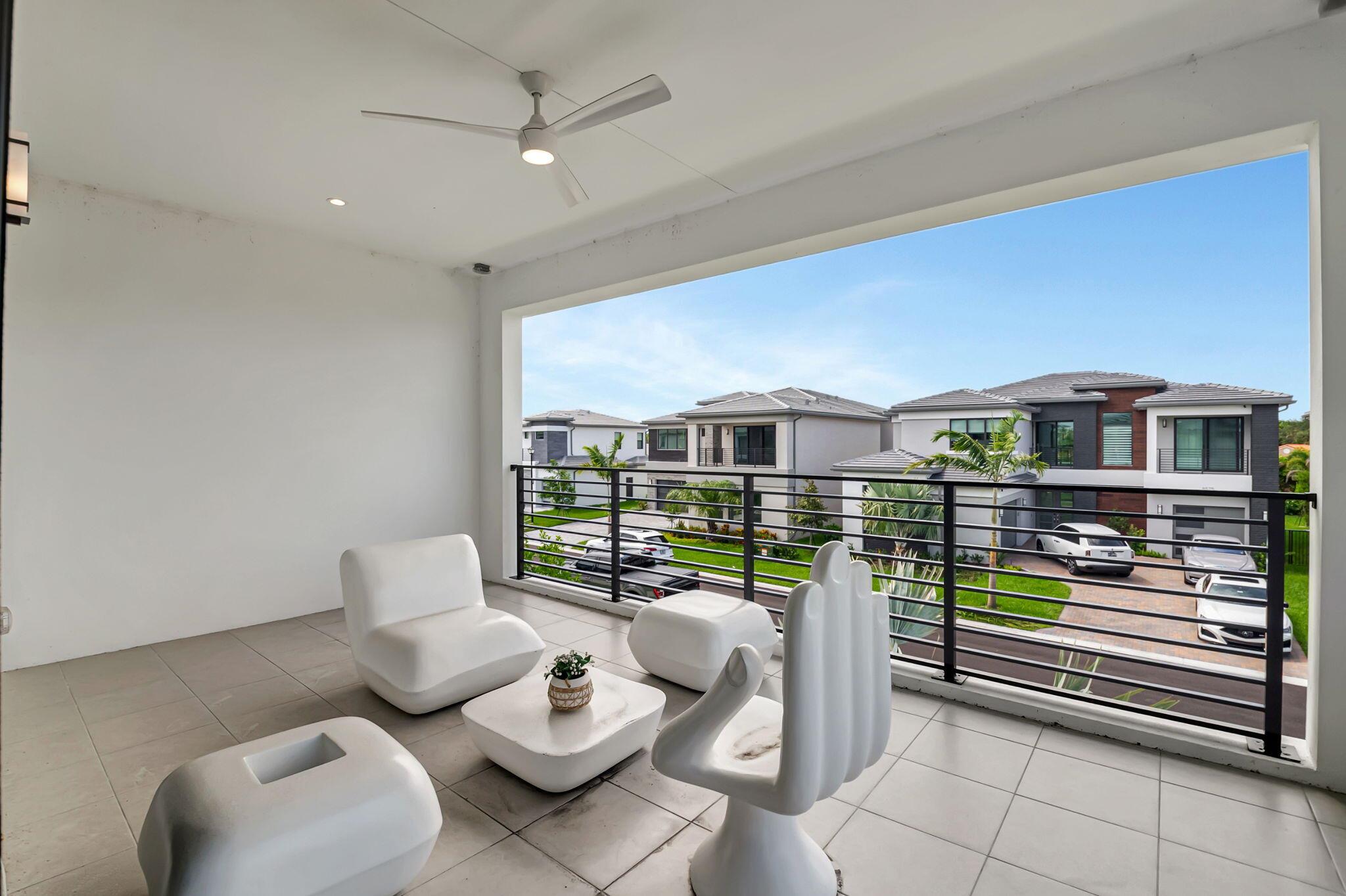 Lotus Palm - Residential