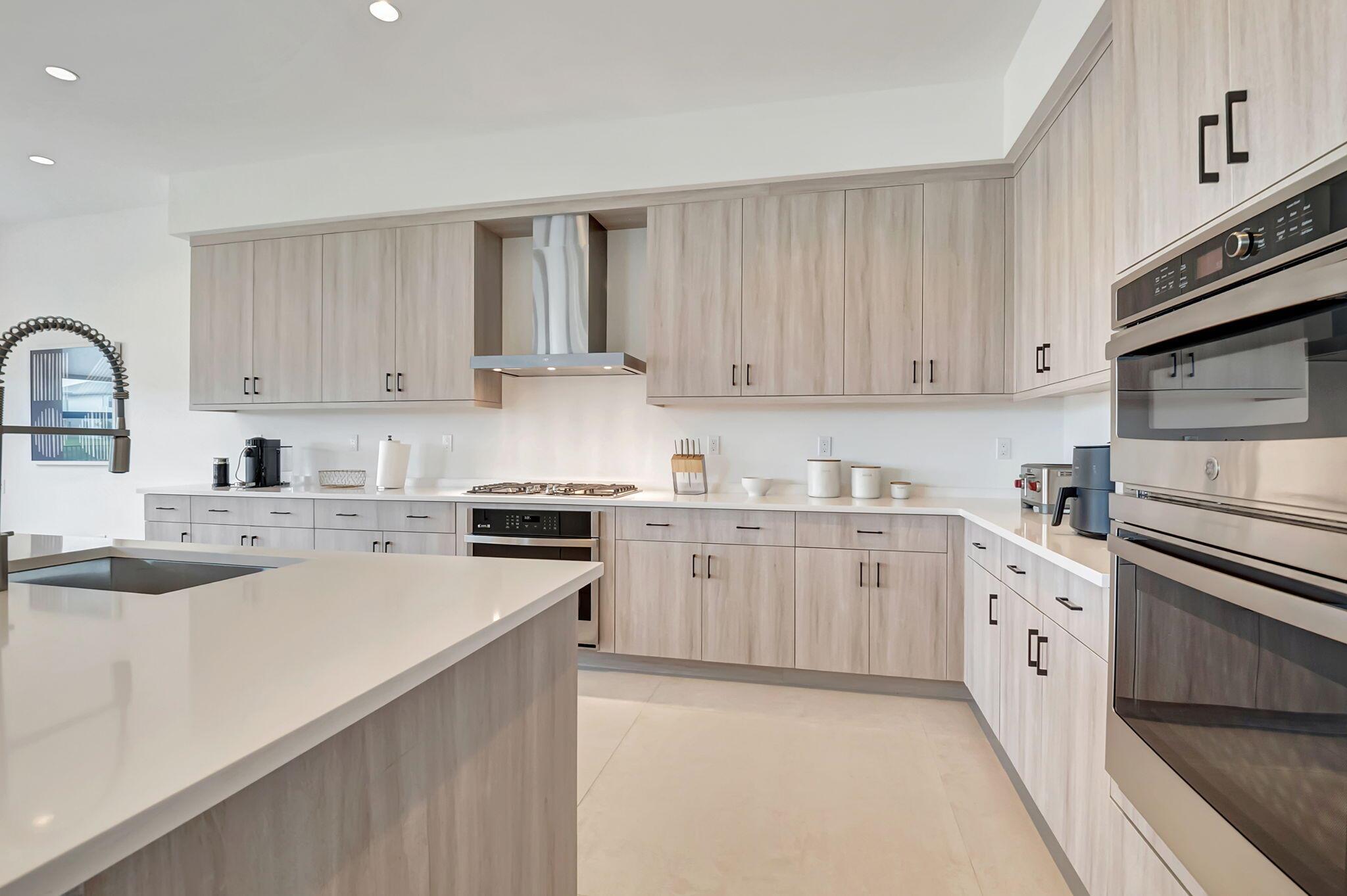 Lotus Palm - Residential