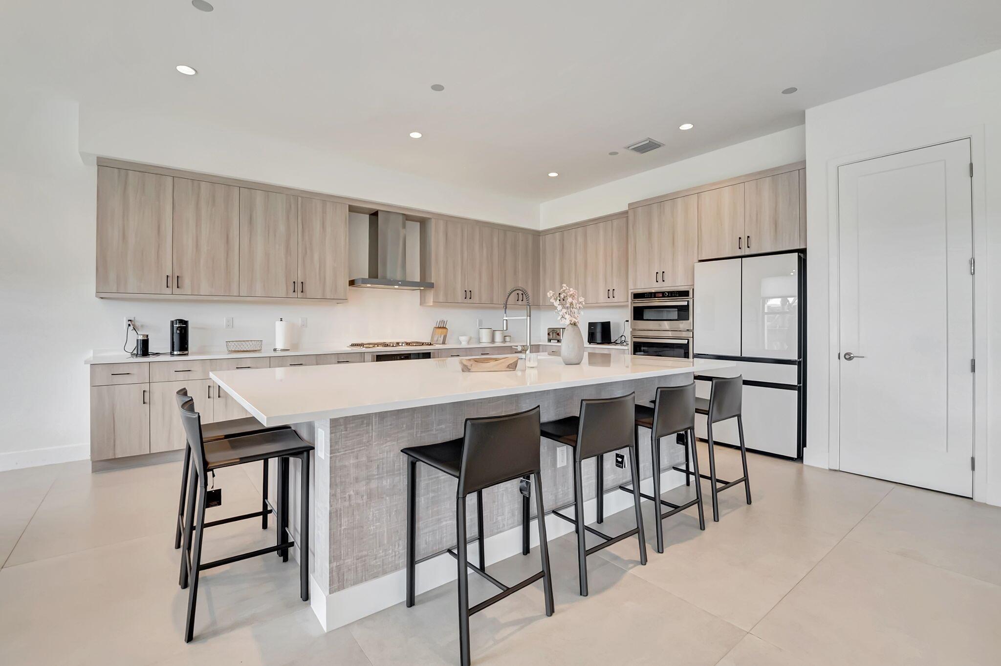 Lotus Palm - Residential