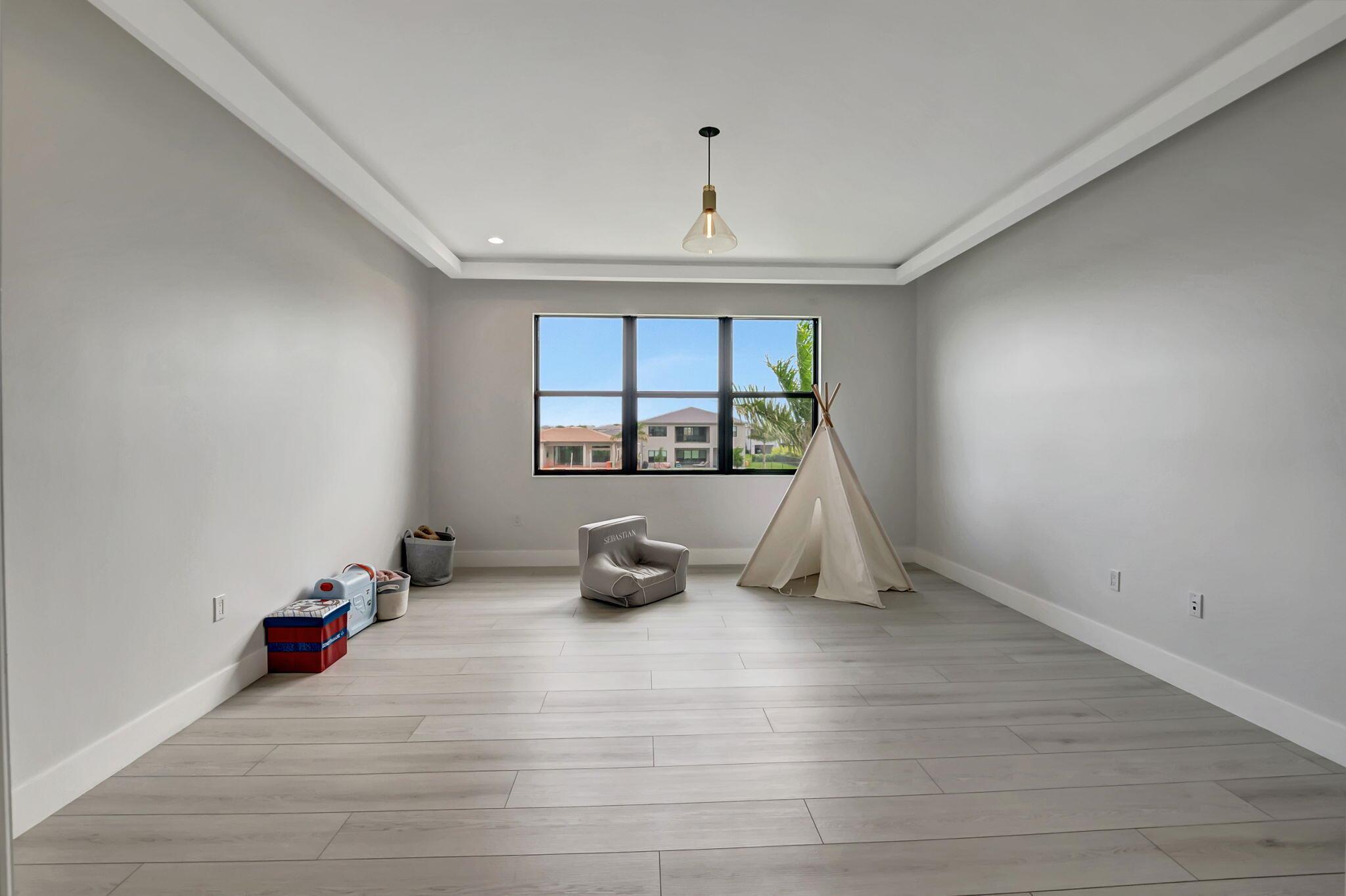 Lotus Palm - Residential