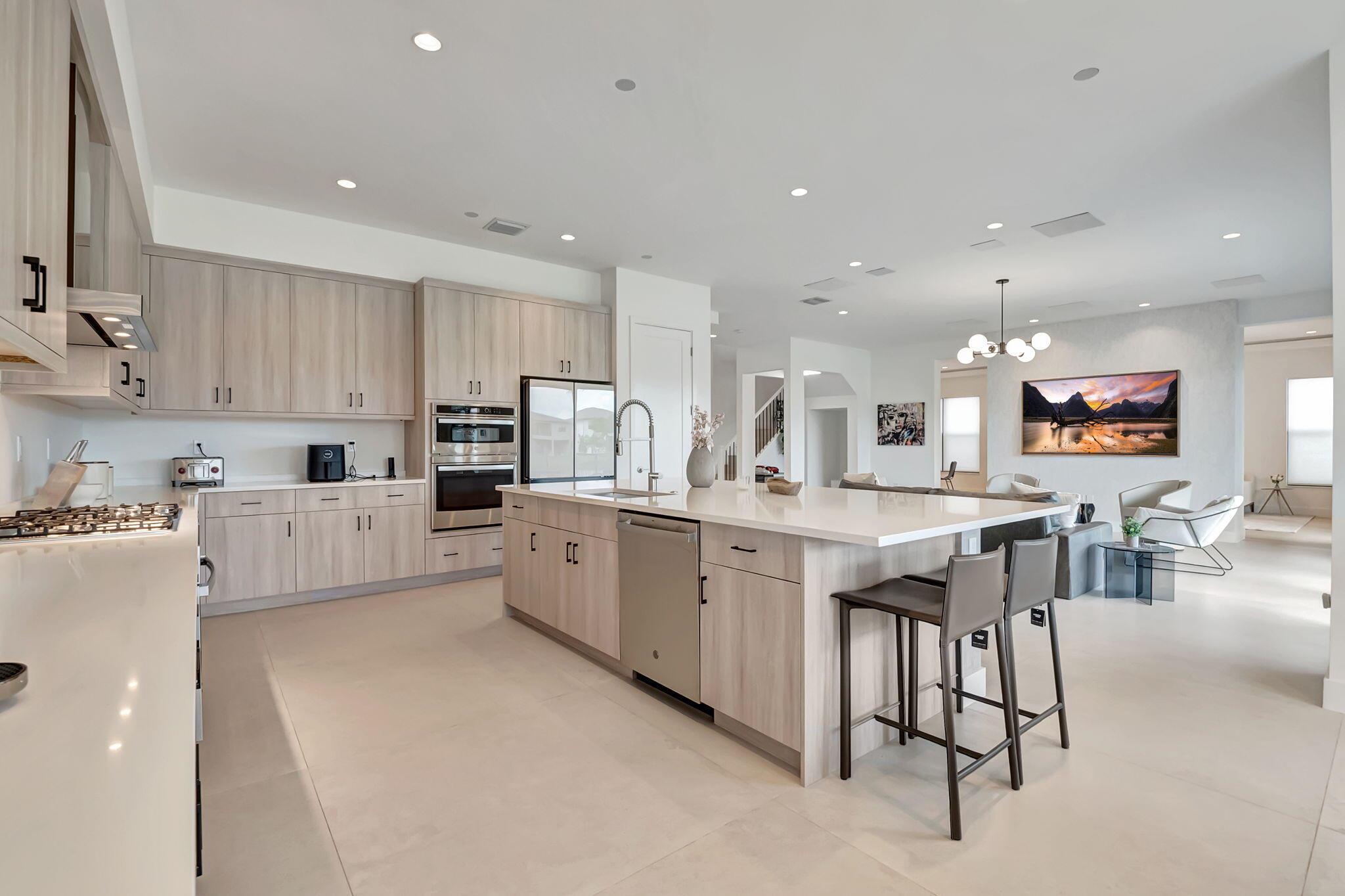 Lotus Palm - Residential