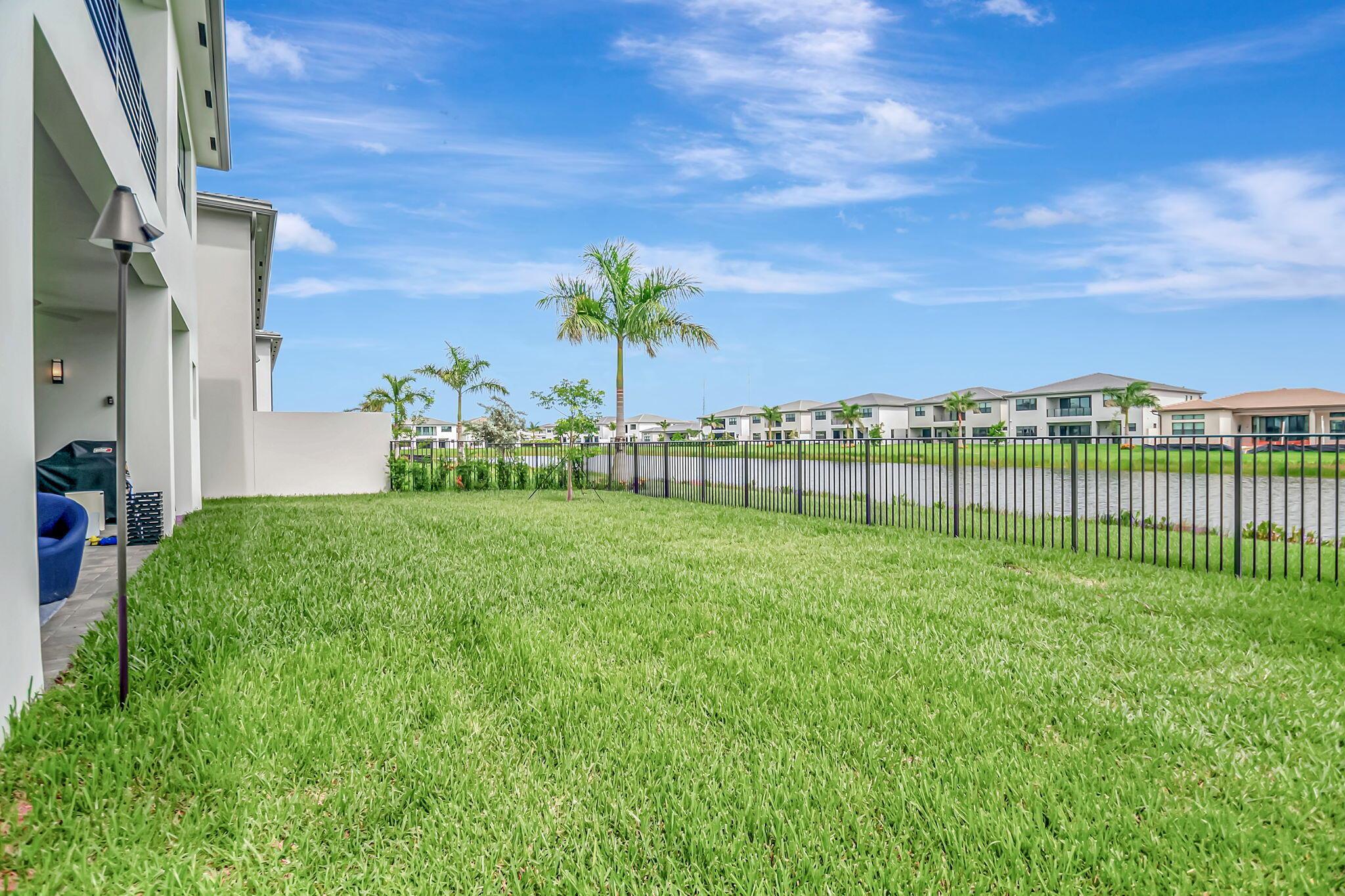 Lotus Palm - Residential