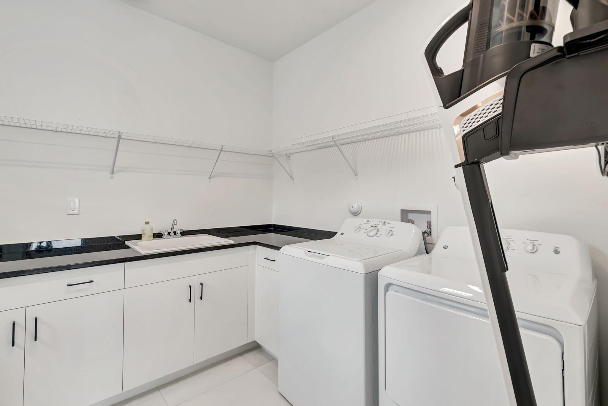 Lotus Palm - Residential