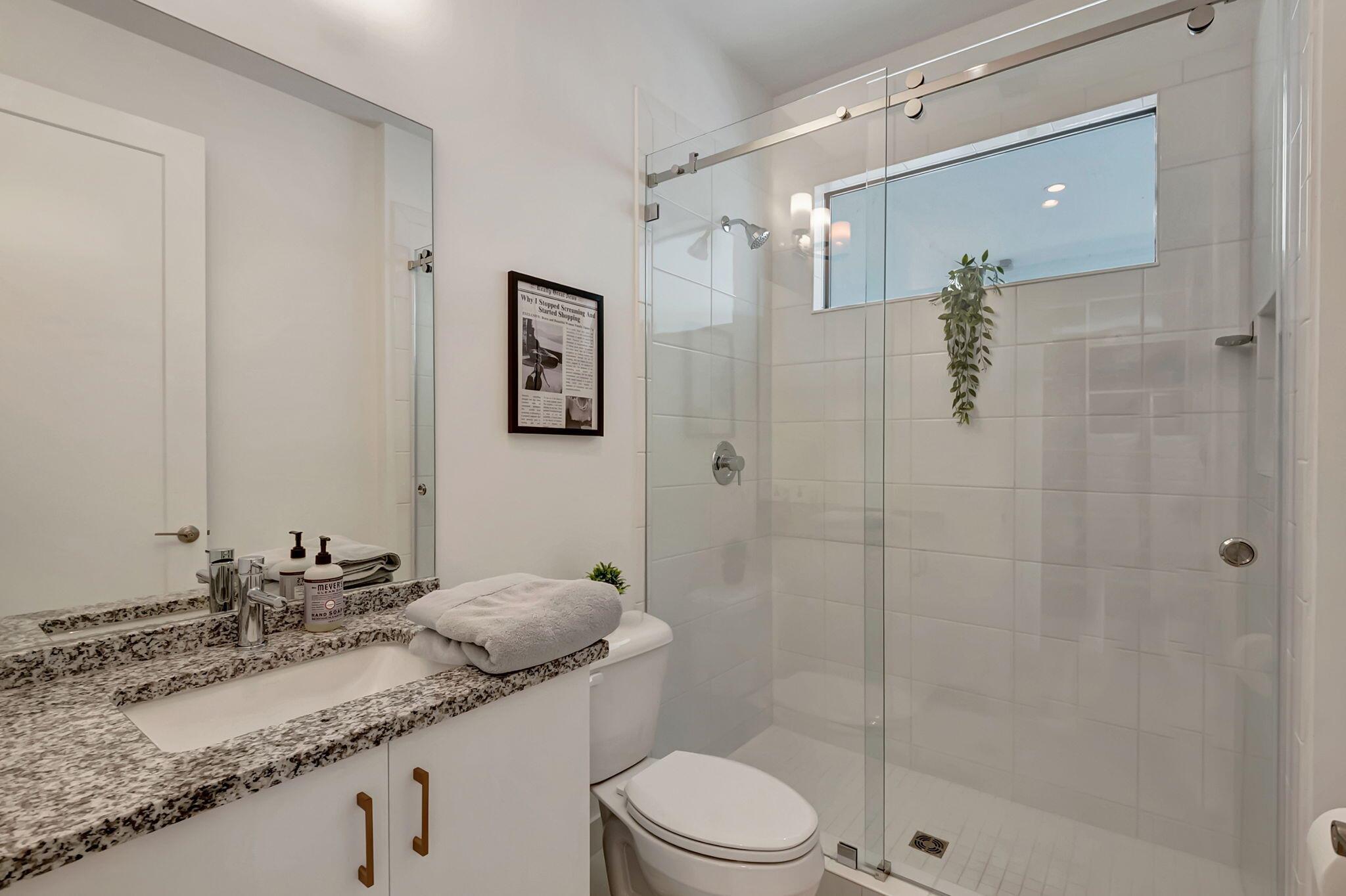 Lotus Palm - Residential