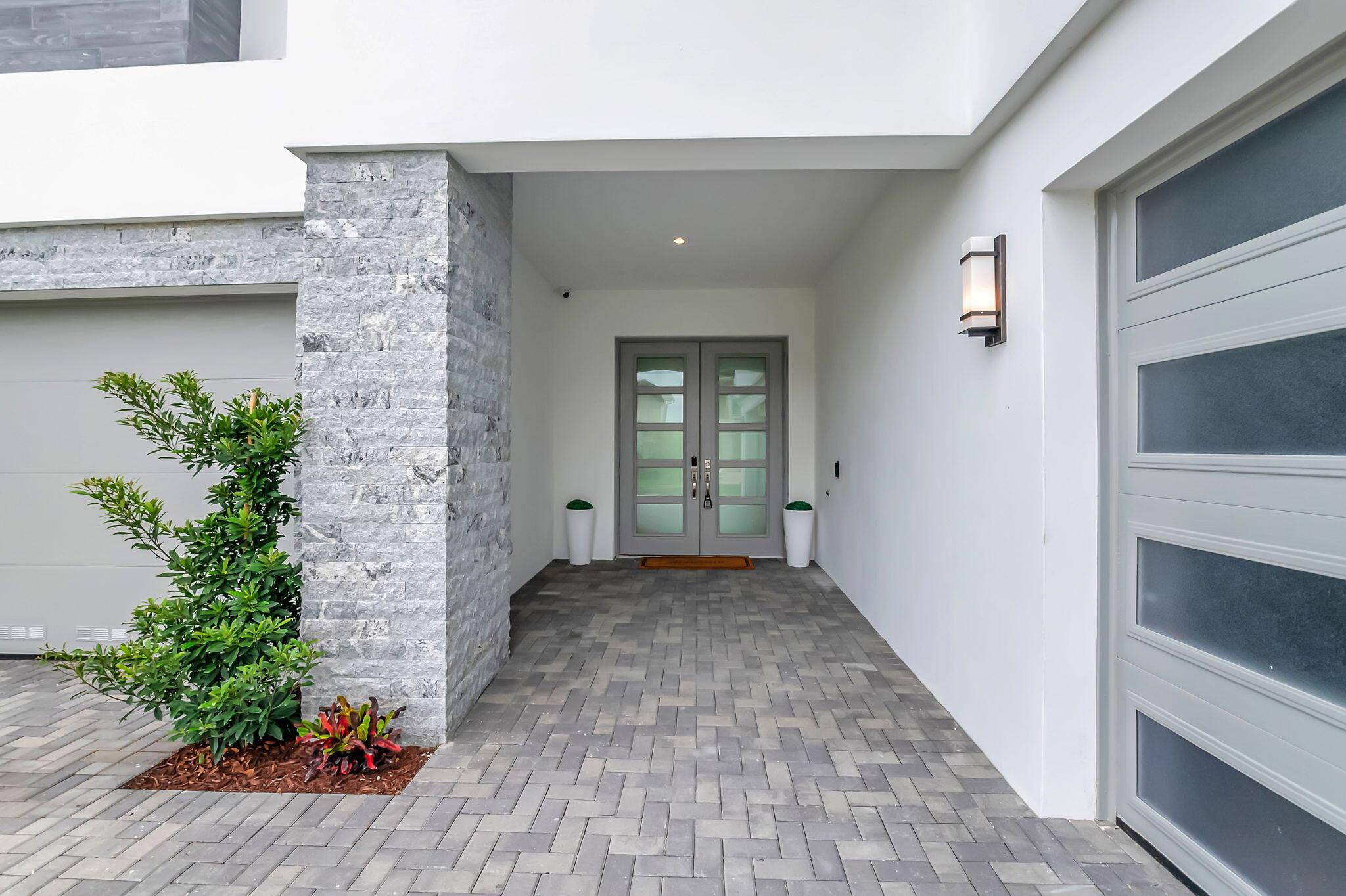 Lotus Palm - Residential