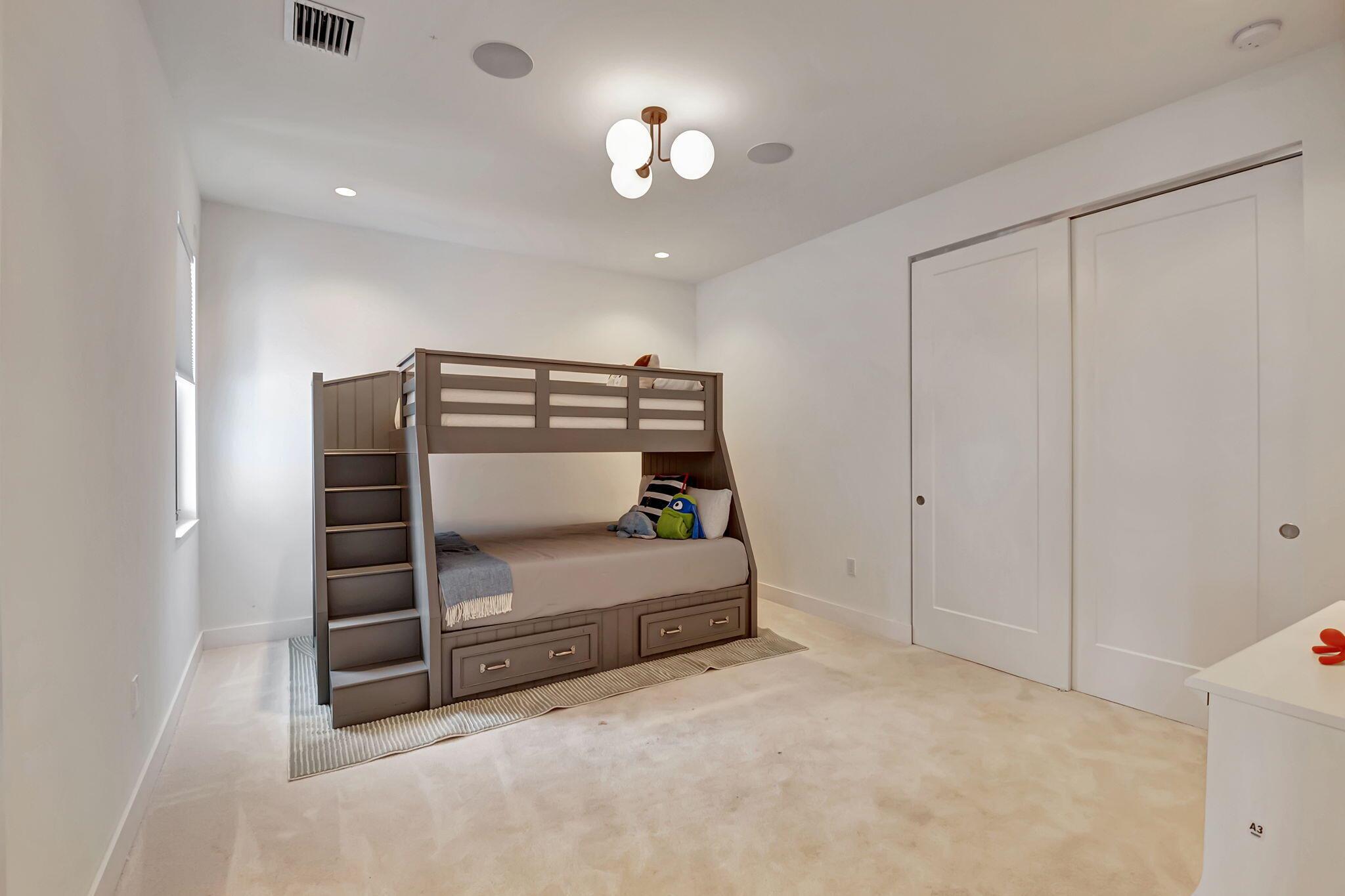 Lotus Palm - Residential