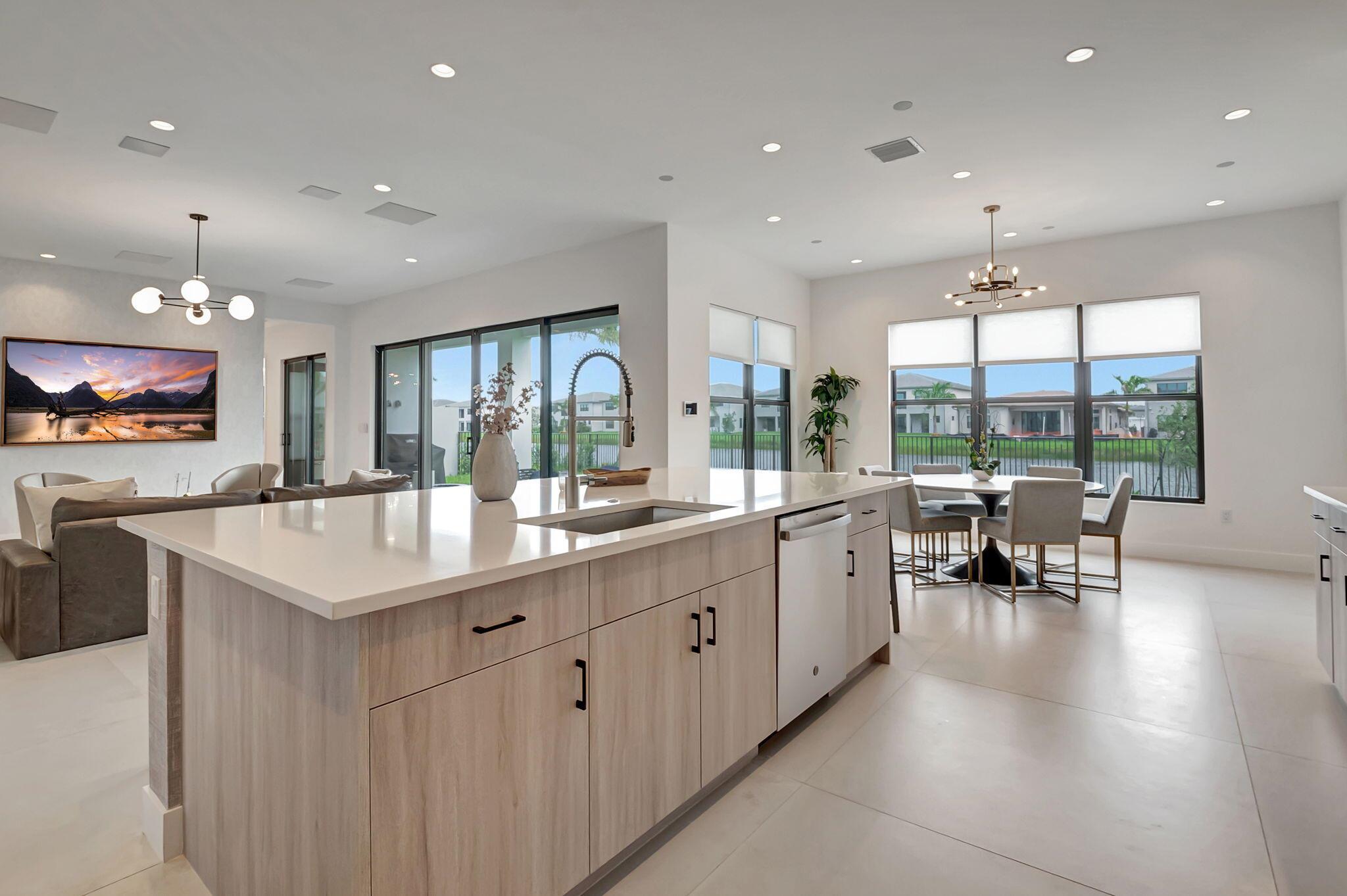 Lotus Palm - Residential