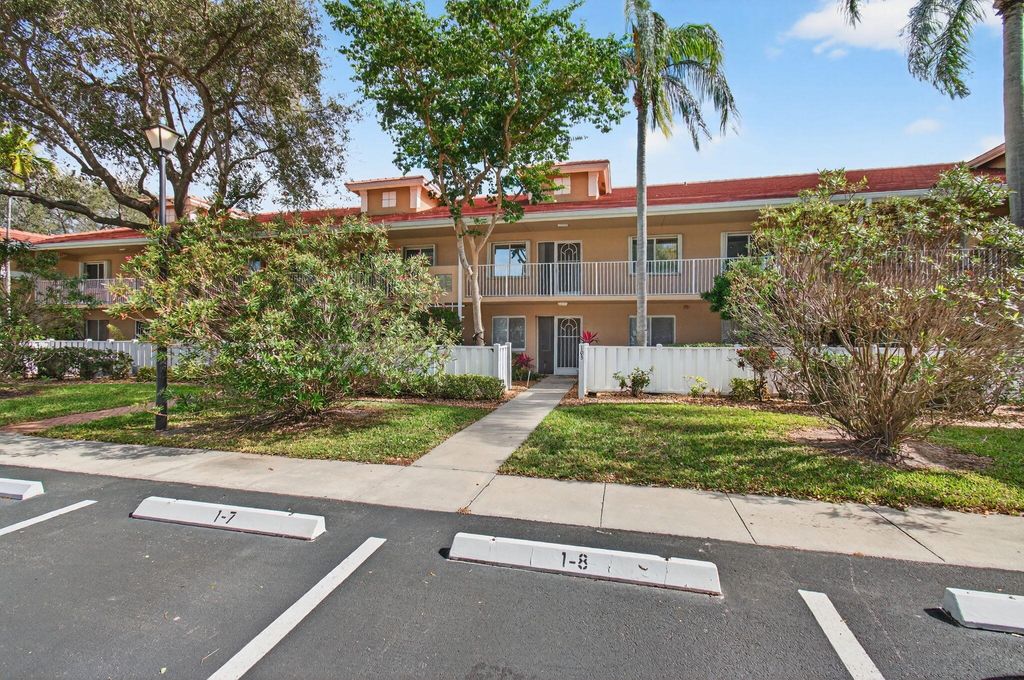 Photo of 5876 Regal Glen Drive #203, Boynton Beach, FL 33437 (MLS # R11160697)