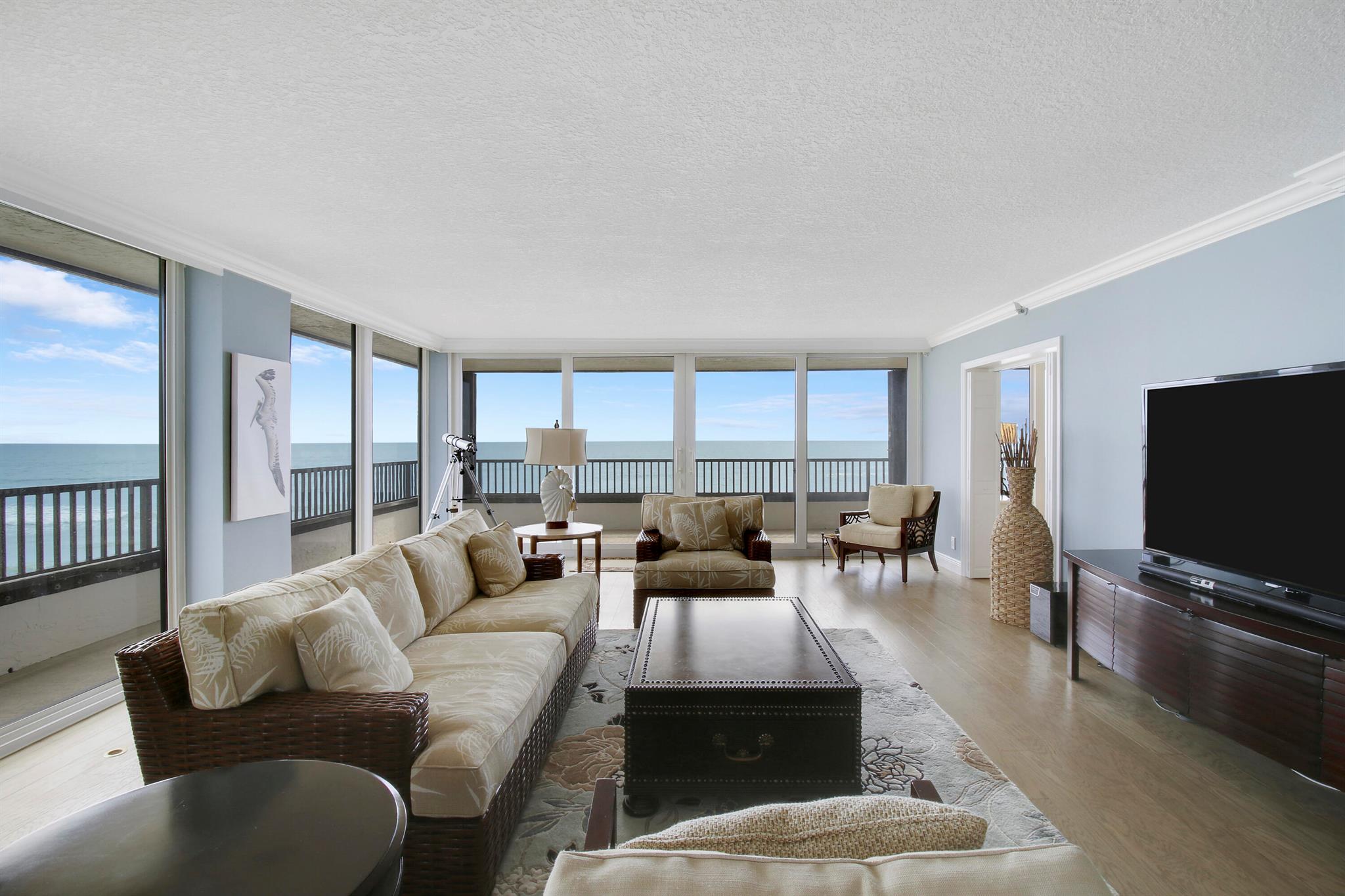 OCEAN SOUND CONDO - Residential