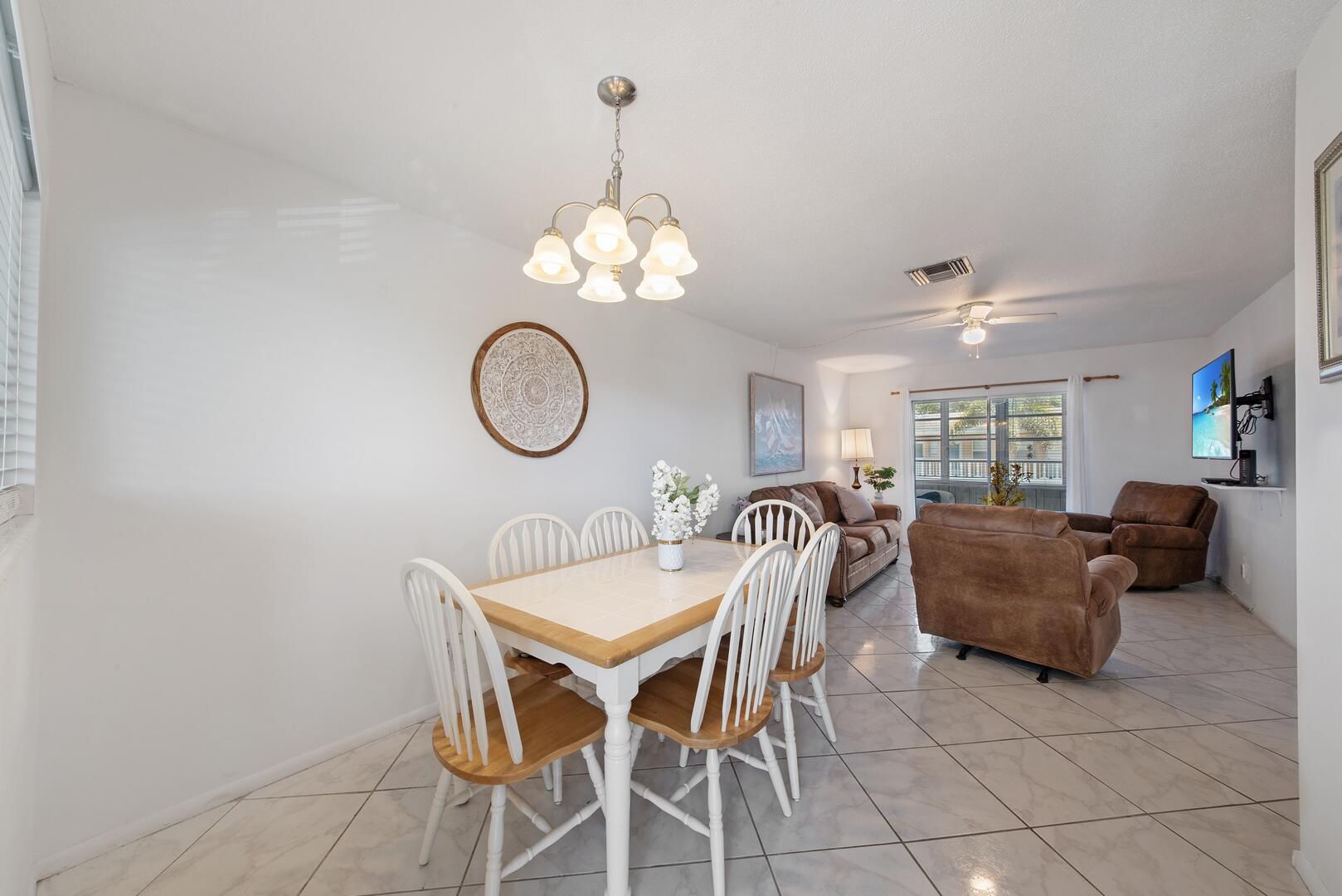 View photos, virtual tours, details... 2121 NE 1st Court 204
