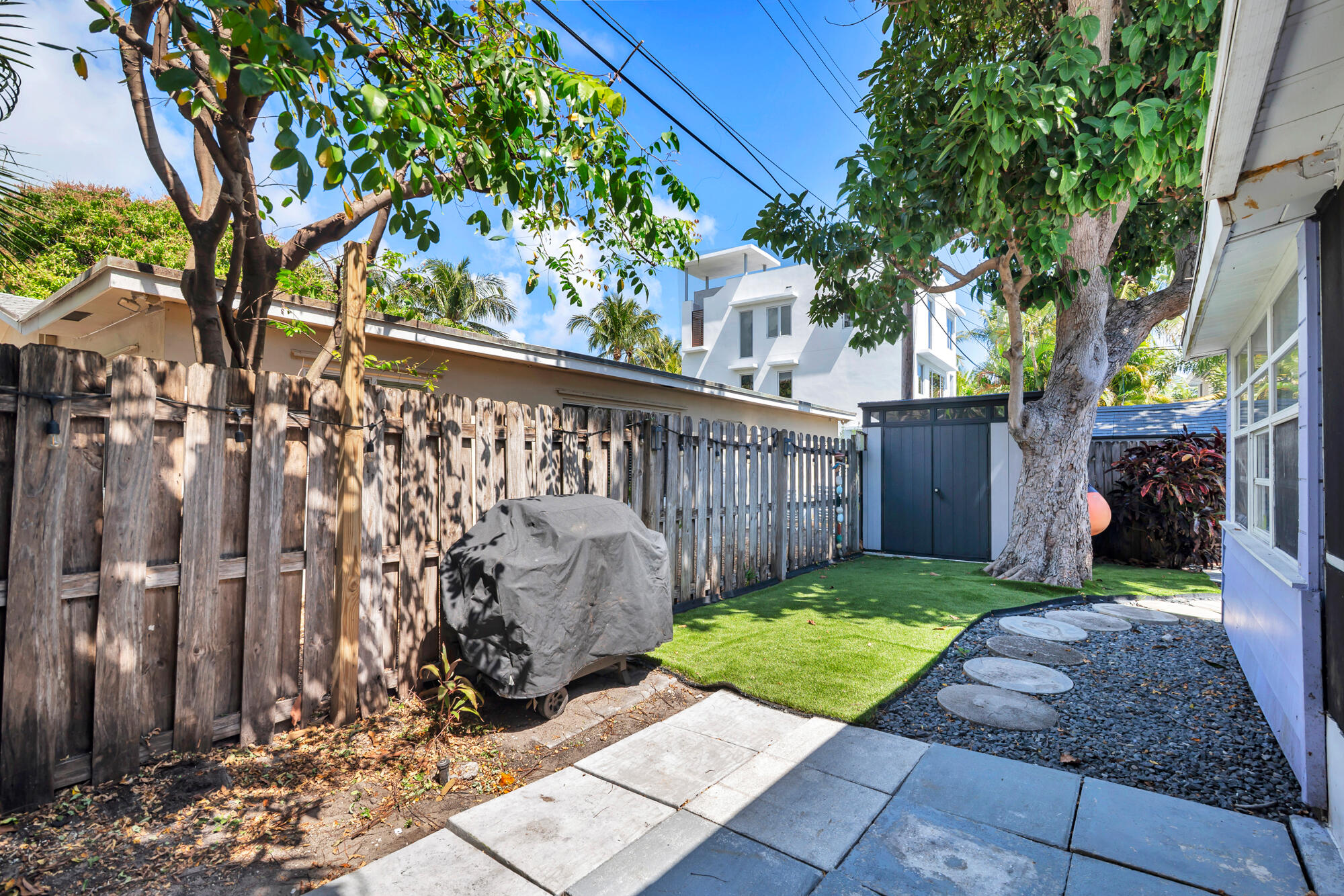 GULFSTREAM PARK - Residential