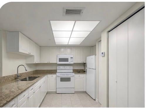 GRAND VIEW AT CRESTWOOD CONDO - Residential Lease