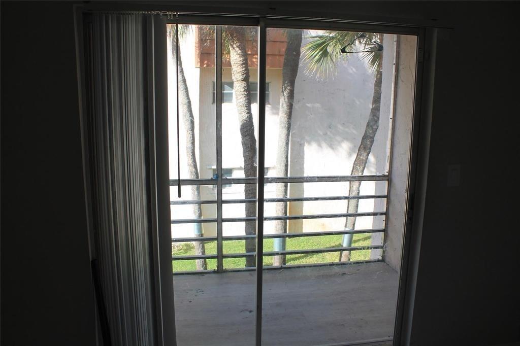 COUNTRYSIDE CONDO - Residential Lease