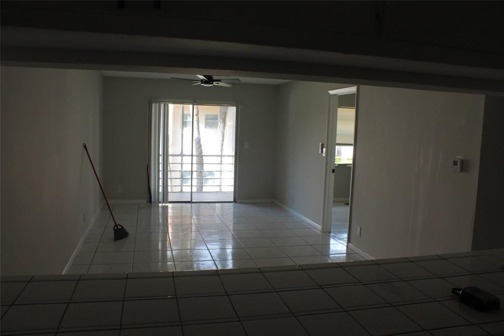 COUNTRYSIDE CONDO - Residential Lease