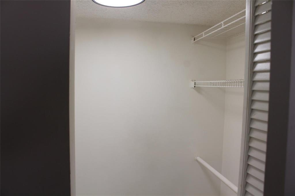 COUNTRYSIDE CONDO - Residential Lease