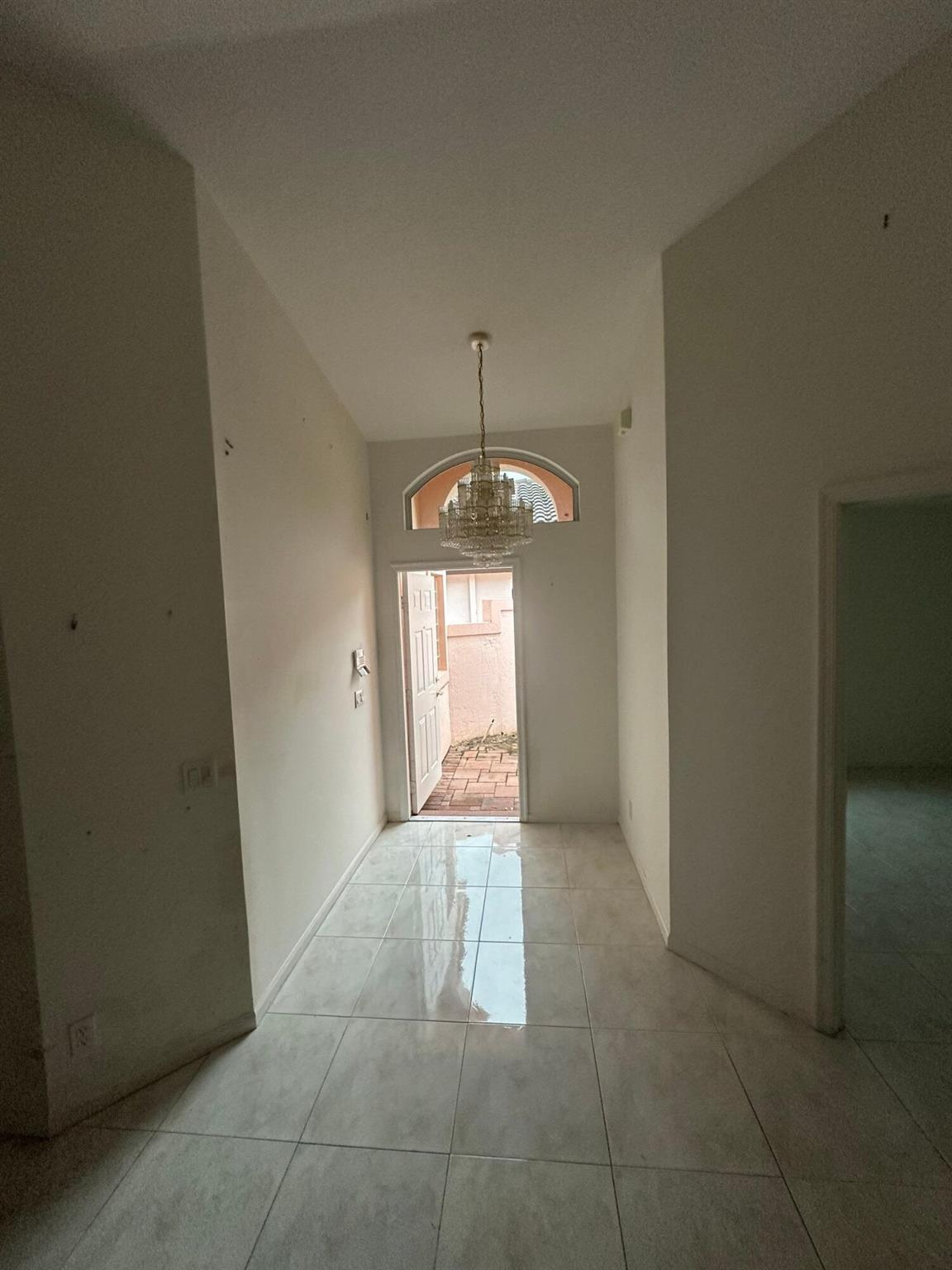 5124 Pelican Cove Drive
