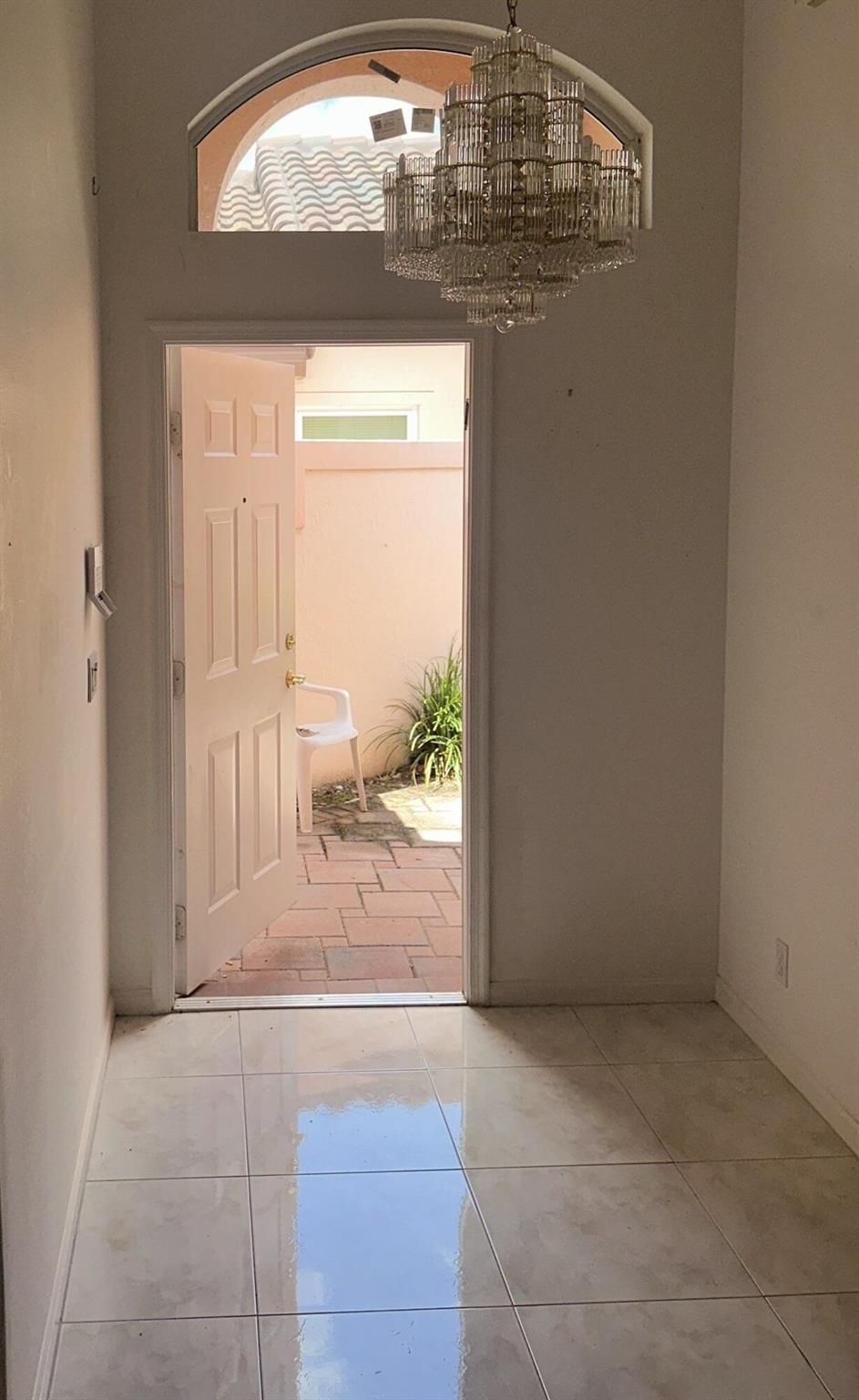 5124 Pelican Cove Drive