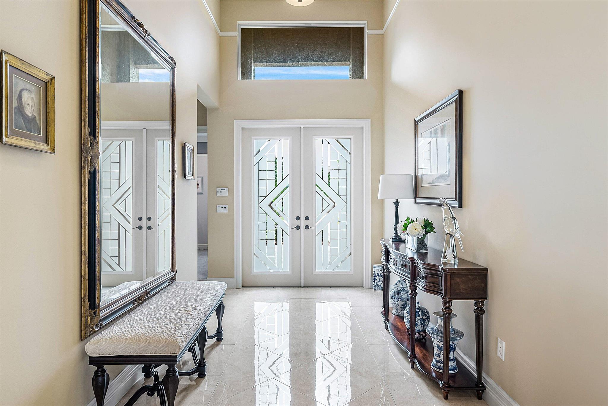 VALENCIA COVE - Residential