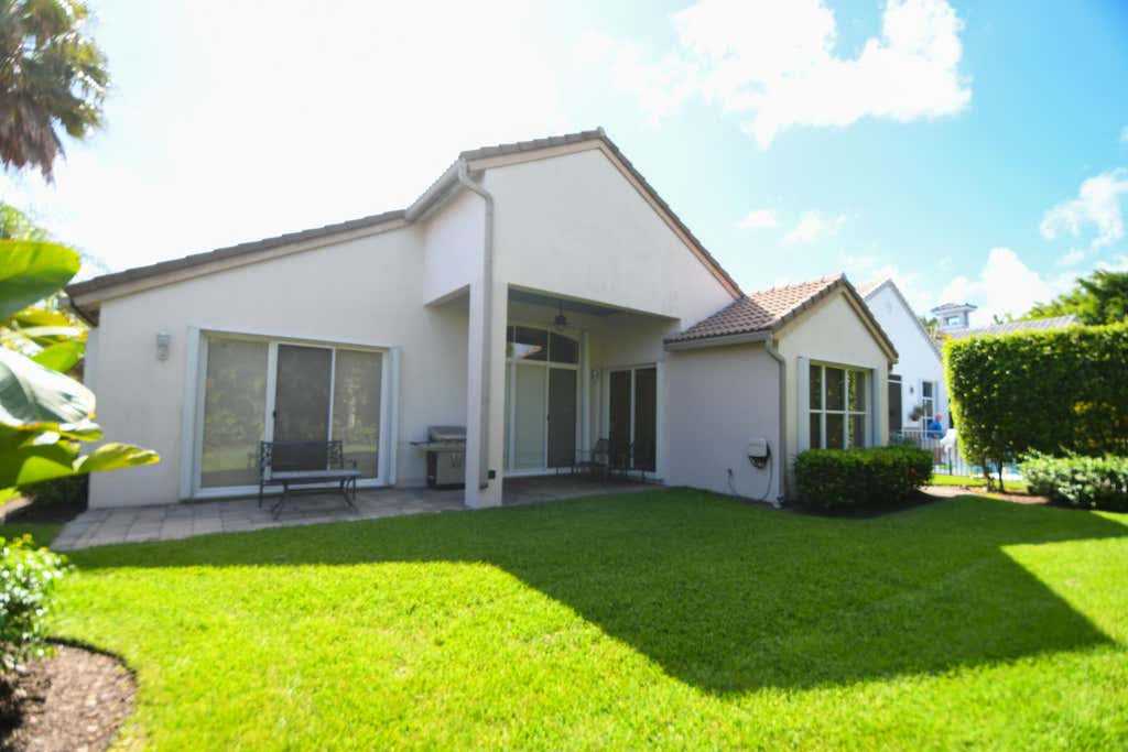 Photo of 8197 Cypress Point Road, West Palm Beach, FL 33412 (MLS # B26036066)