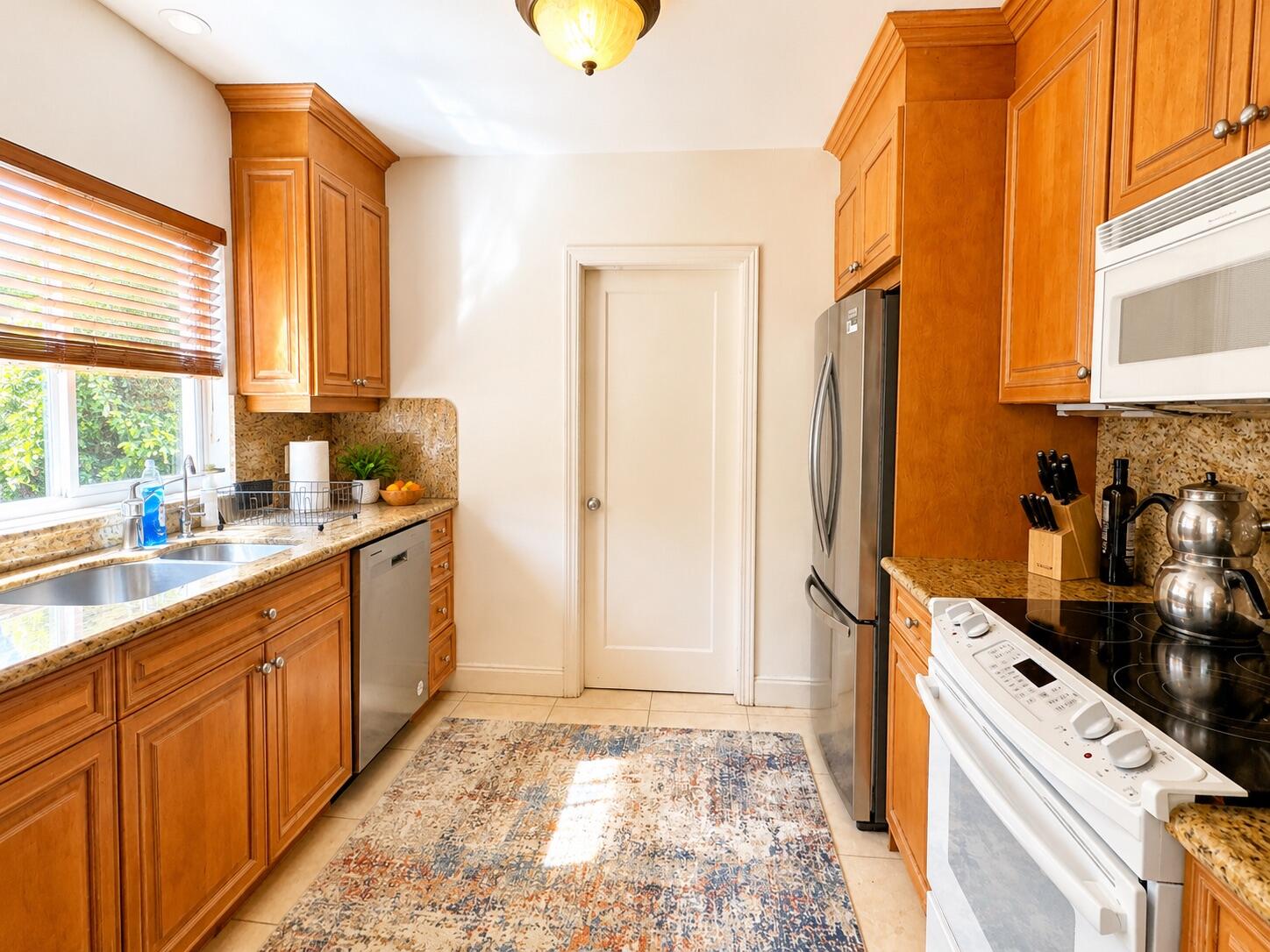 RIO VISTA ISLES - Residential