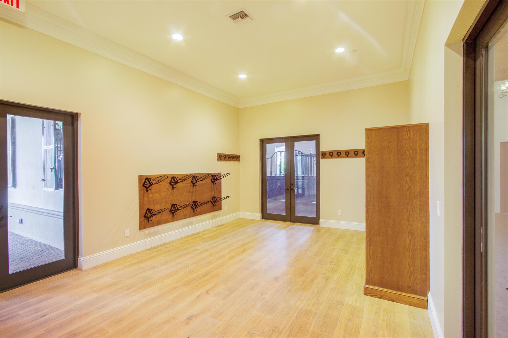 GRAND PRIX VILLAGE SOUTH - Residential