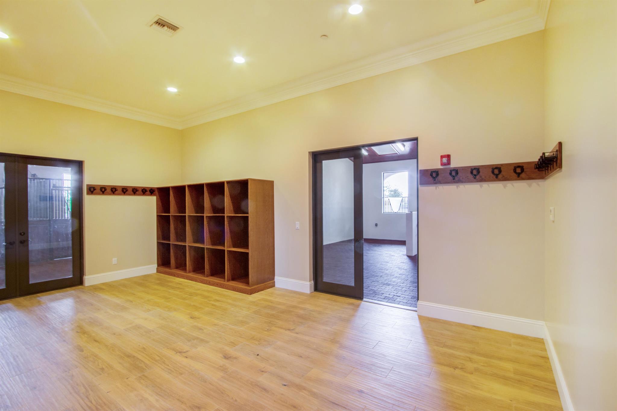 GRAND PRIX VILLAGE SOUTH - Residential