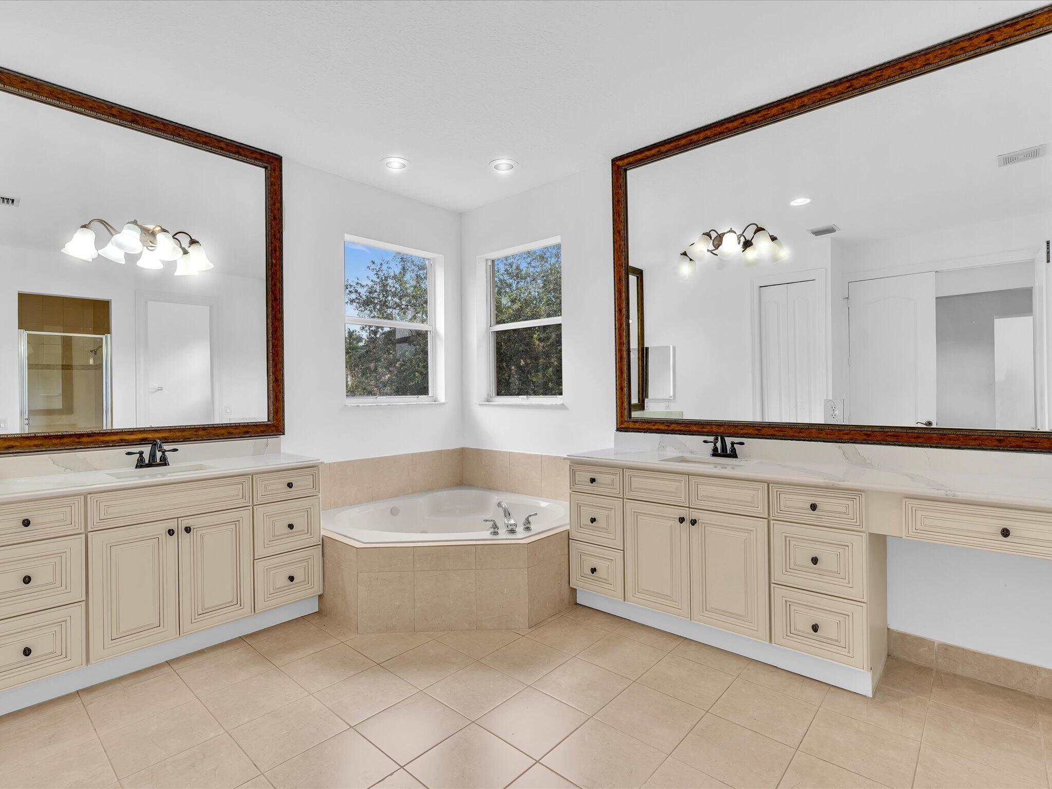 PARKWOOD ESTATES PUD - Residential