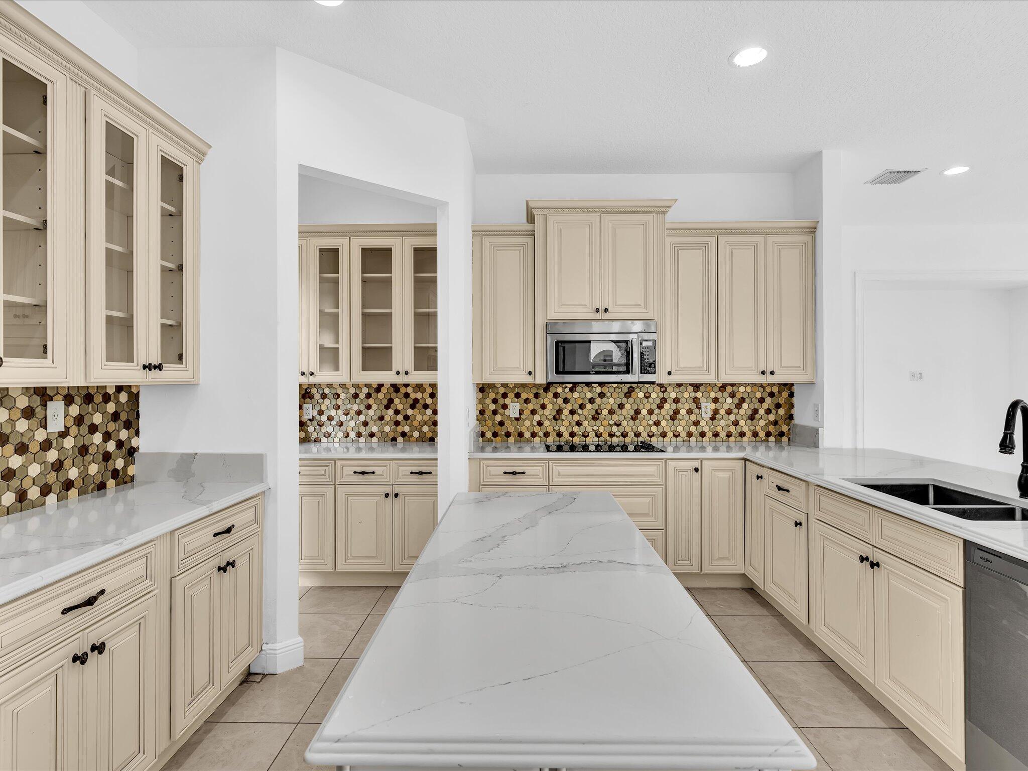 PARKWOOD ESTATES PUD - Residential