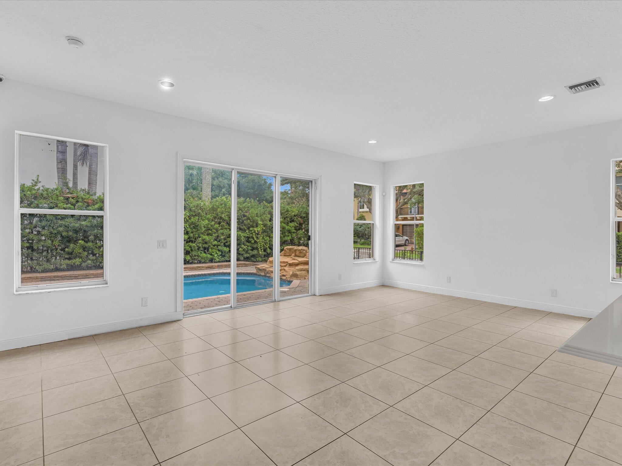PARKWOOD ESTATES PUD - Residential