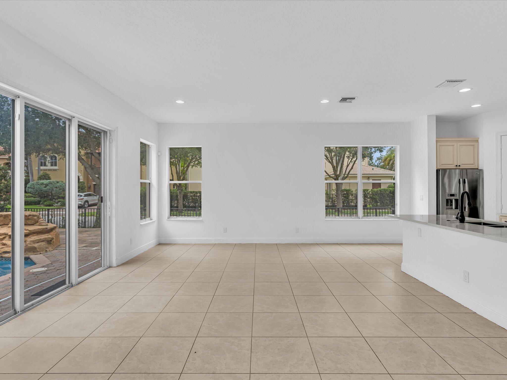 PARKWOOD ESTATES PUD - Residential