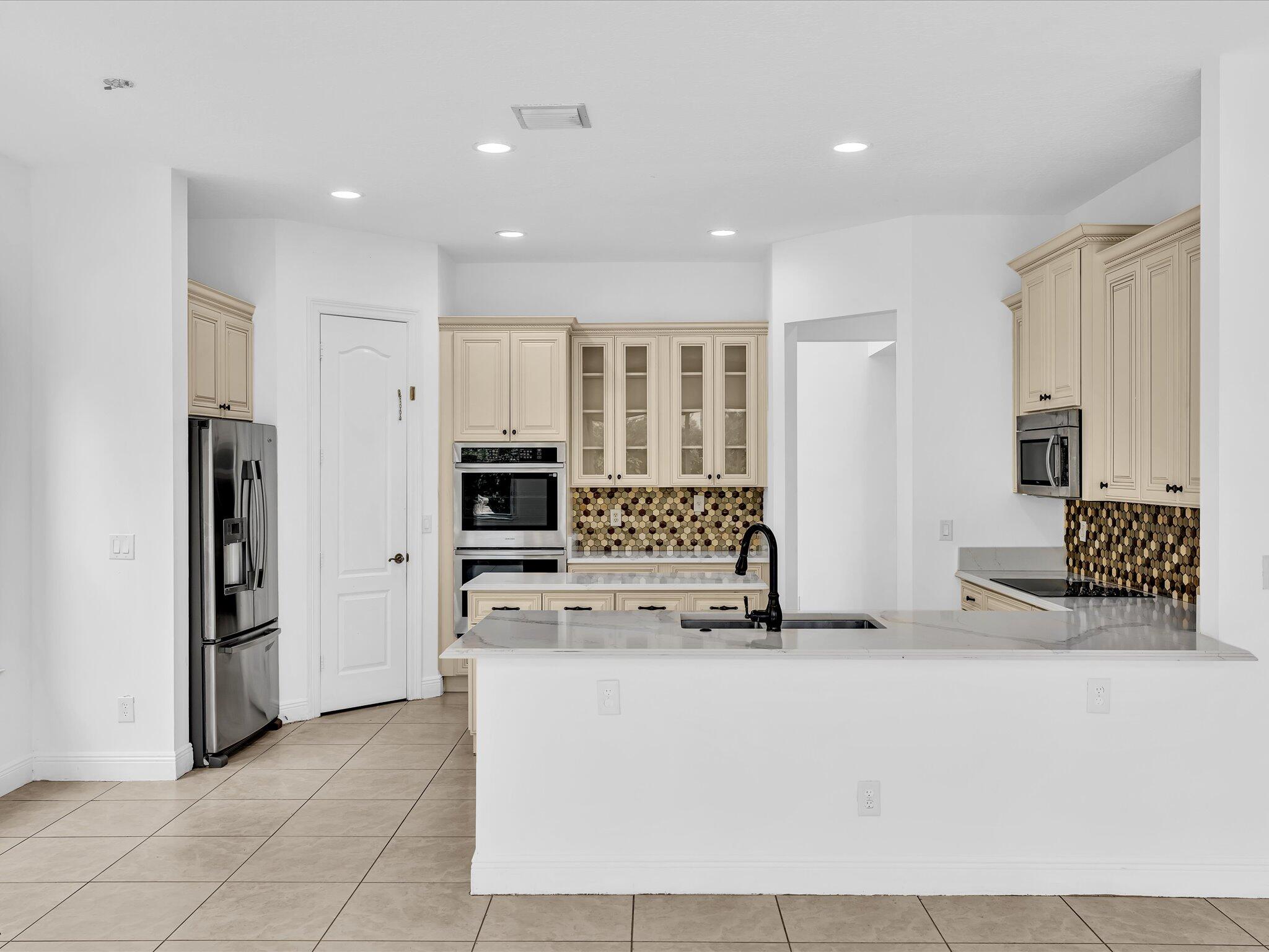 PARKWOOD ESTATES PUD - Residential