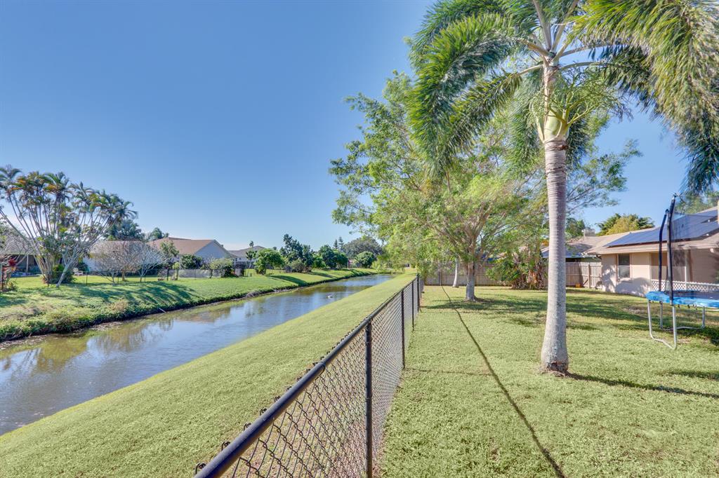 EASTWOOD OF WELLINGTON - Residential