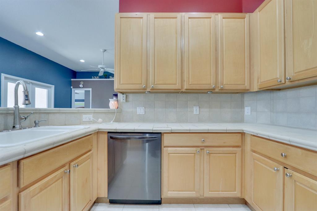 EASTWOOD OF WELLINGTON - Residential