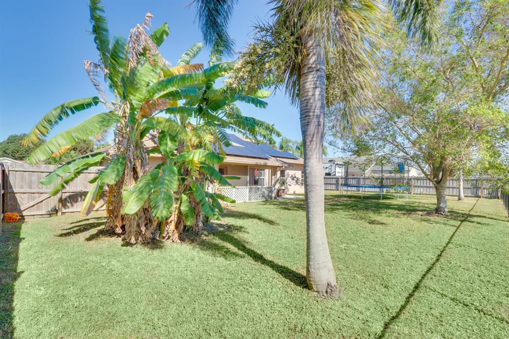 EASTWOOD OF WELLINGTON - Residential