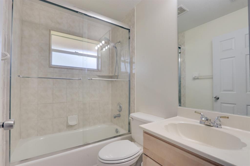 EASTWOOD OF WELLINGTON - Residential