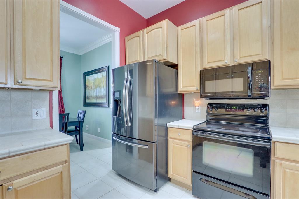 EASTWOOD OF WELLINGTON - Residential