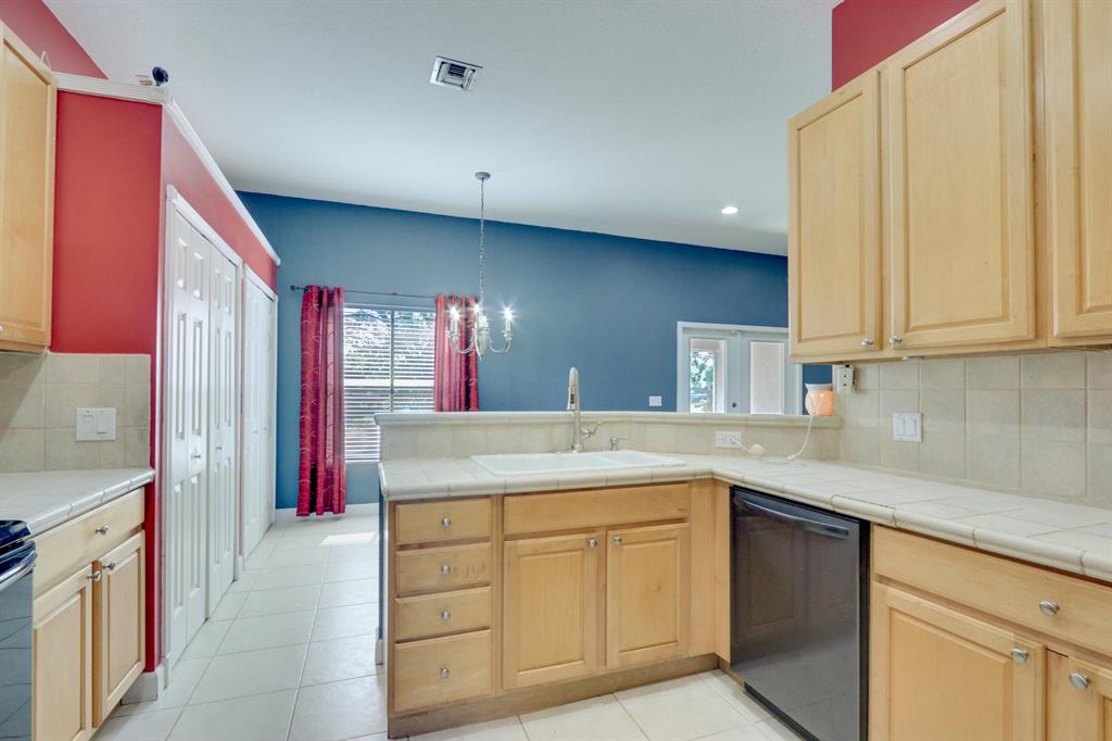 EASTWOOD OF WELLINGTON - Residential