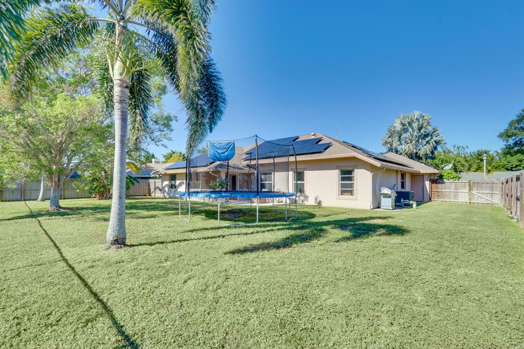 EASTWOOD OF WELLINGTON - Residential