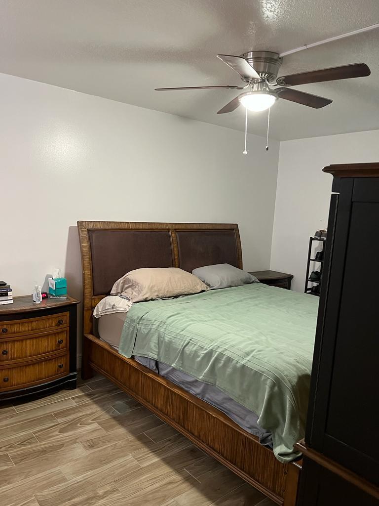 LAURELS AT SHERWOOD CONDOMINIUM - Residential