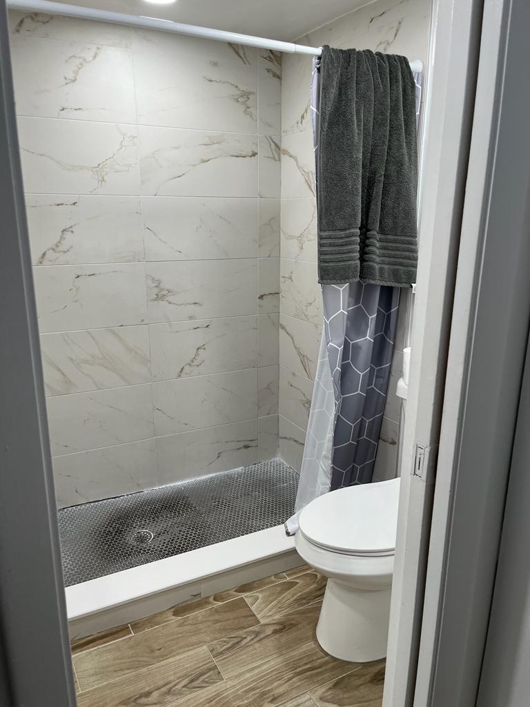 LAURELS AT SHERWOOD CONDOMINIUM - Residential