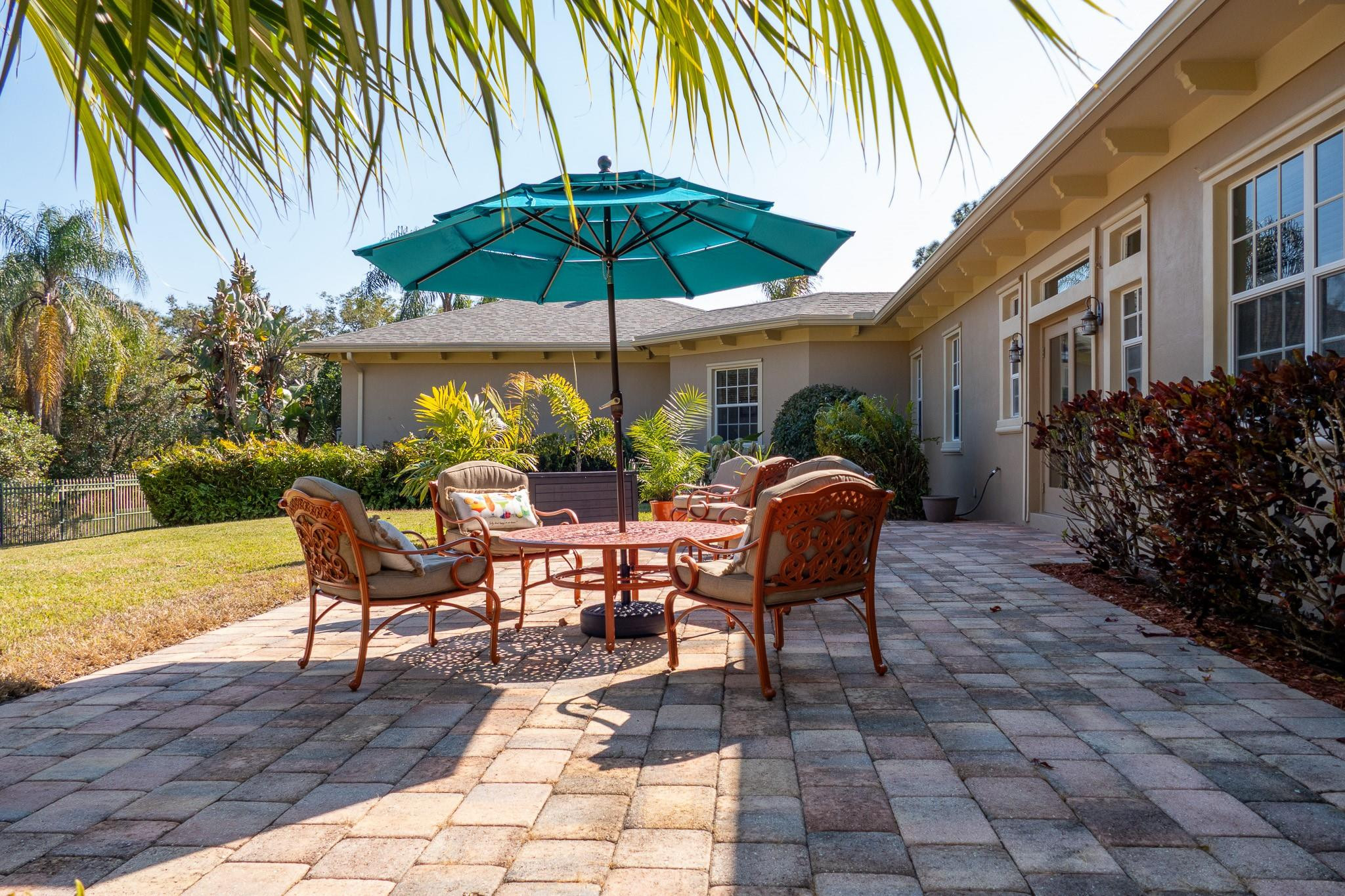 LAKERIDGE - Residential