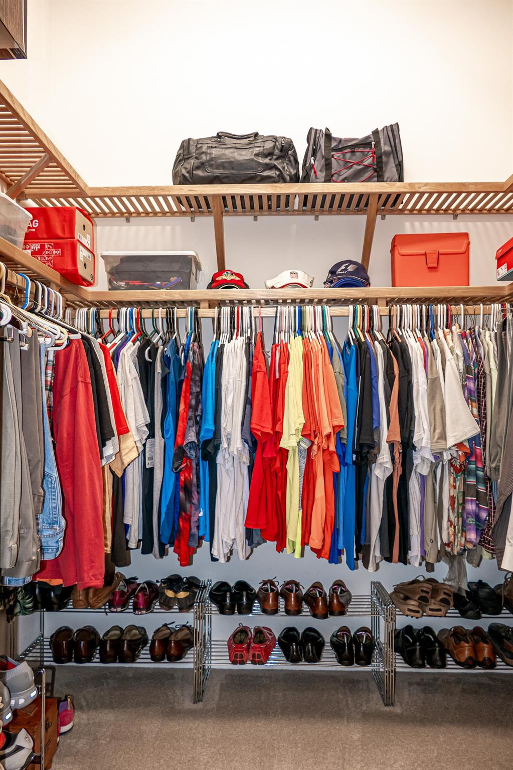 LAKERIDGE - Residential