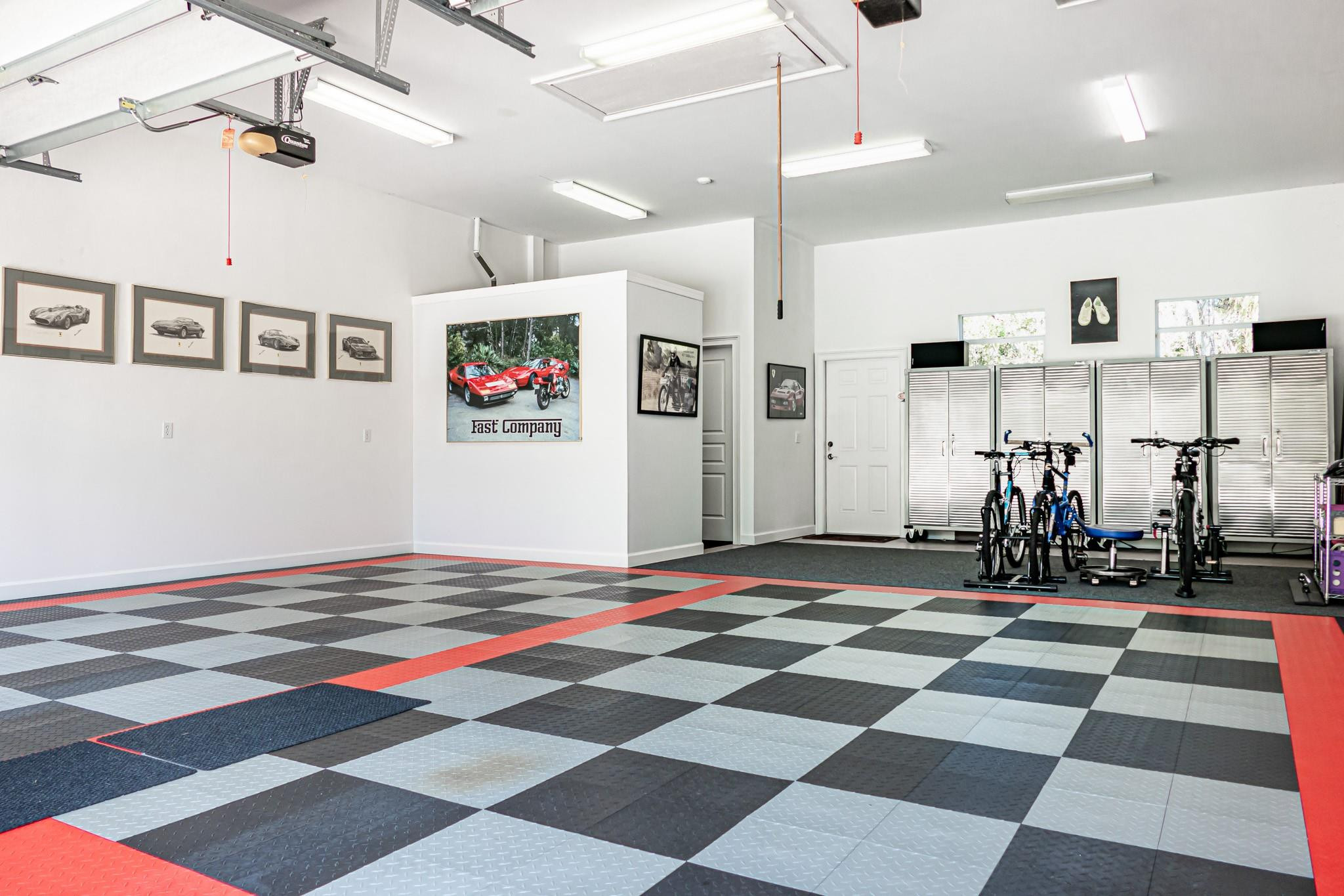 LAKERIDGE - Residential