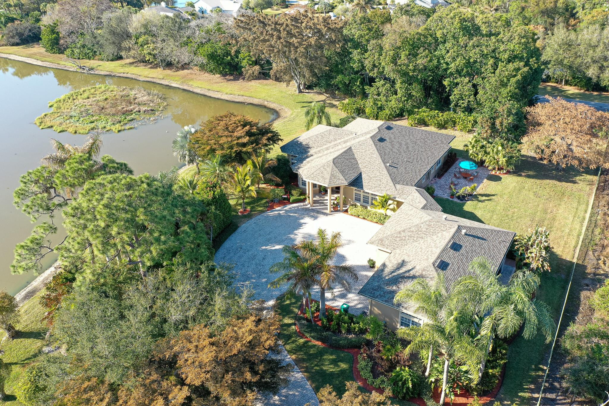 LAKERIDGE - Residential