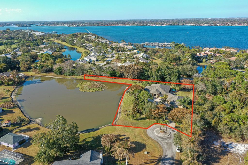 Photo of 2490 NW Lakeridge Drive, Palm City, FL 34990 (MLS # F10552328)