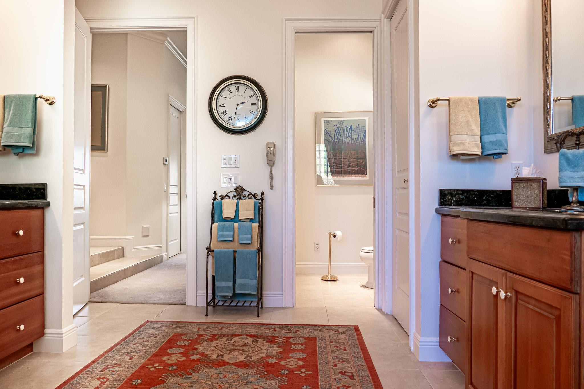 LAKERIDGE - Residential