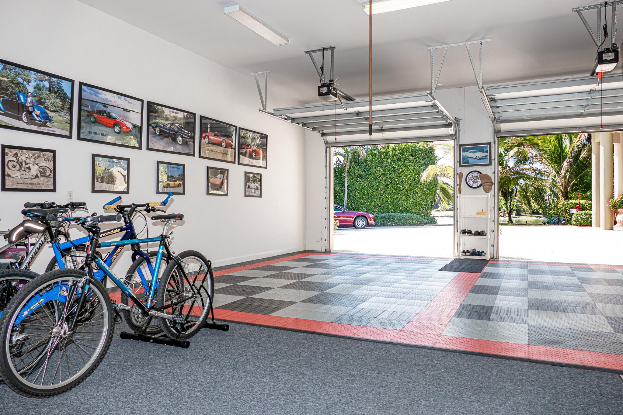 LAKERIDGE - Residential