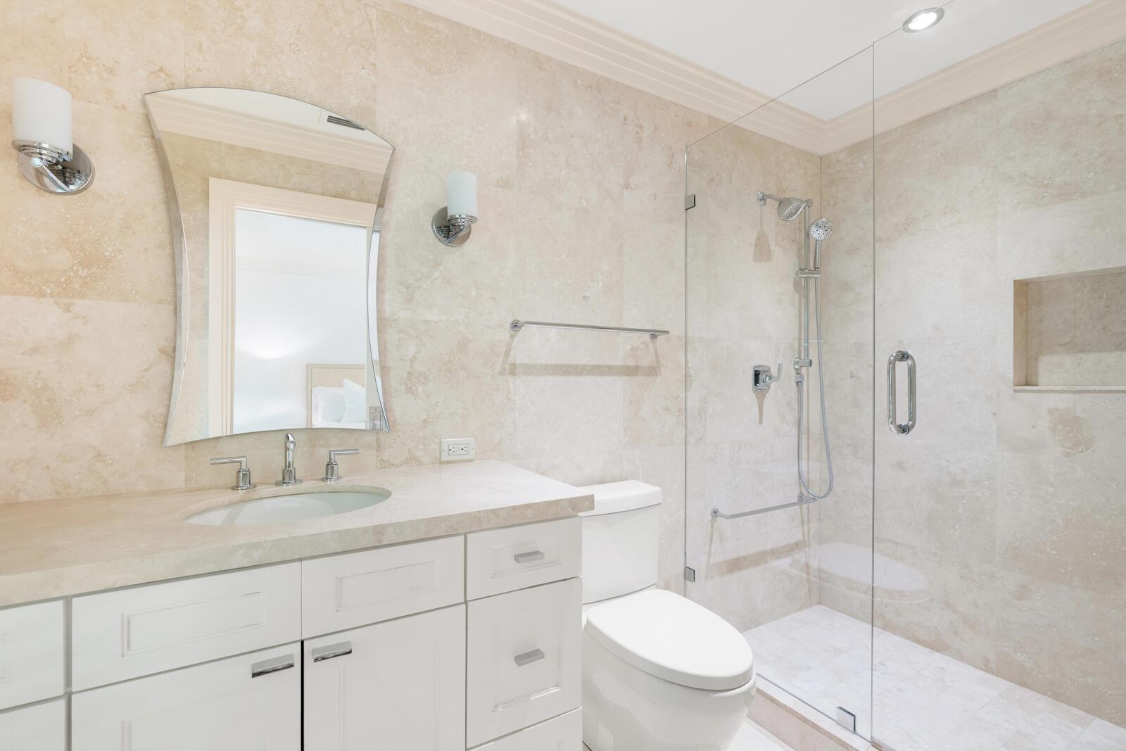 ESPLANADE ESTATES - Residential Lease