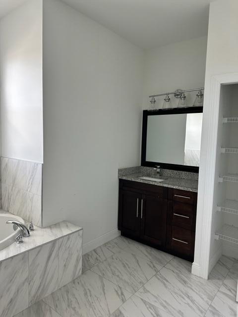 PORT ST LUCIE SECTION 19 - Residential Lease